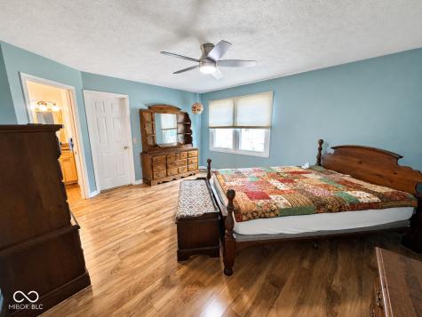 152 E 300 S Crawfordsville IN 47933
