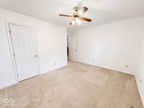 152 E 300 S Crawfordsville IN 47933