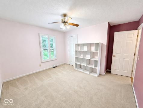 152 E 300 S Crawfordsville IN 47933