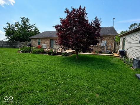 152 E 300 S Crawfordsville IN 47933
