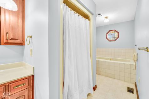 5697 Ridge Hill Way Avon IN 46123