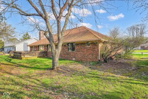 5697 Ridge Hill Way Avon IN 46123