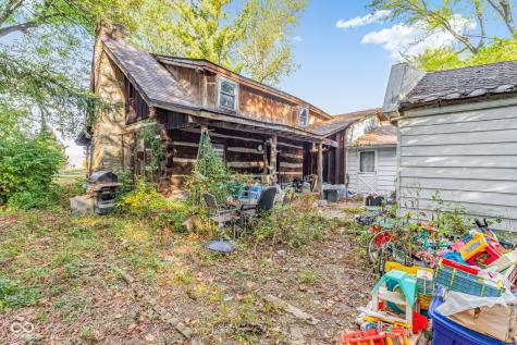 729 N County Road 900 E Avon IN 46123