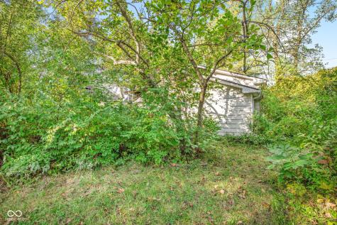 729 N County Road 900 E Avon IN 46123