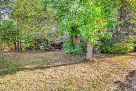 729 N County Road 900 E Avon IN 46123