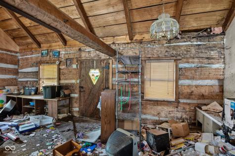 729 N County Road 900 E Avon IN 46123