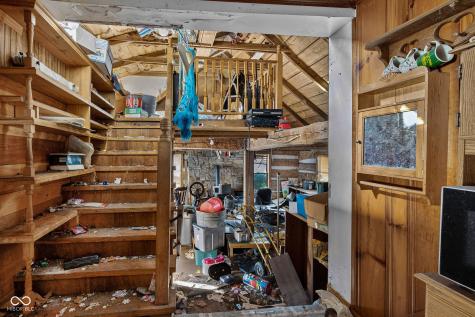 729 N County Road 900 E Avon IN 46123