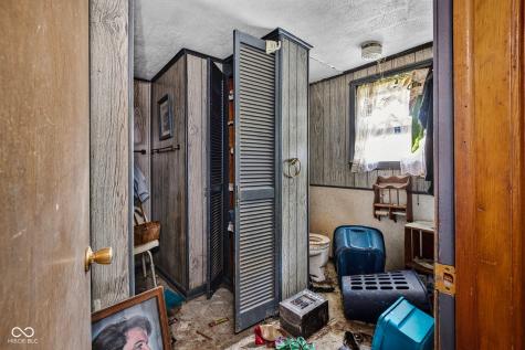 729 N County Road 900 E Avon IN 46123