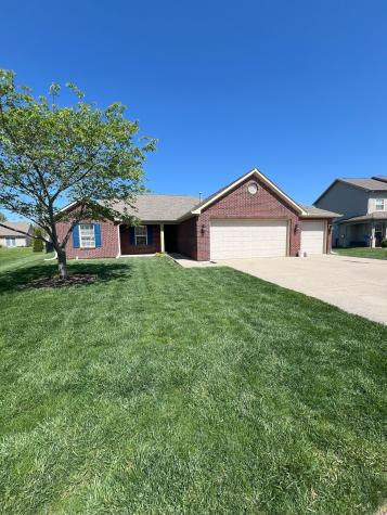 994 Youngs Creek Drive Franklin IN 46131