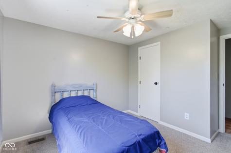7830 Oakshot Lane Indianapolis IN 46268