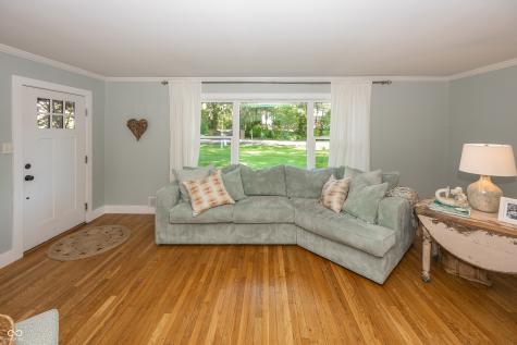 2513 E 99th Street Carmel IN 46280