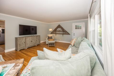 2513 E 99th Street Carmel IN 46280