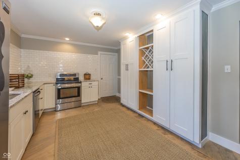 2513 E 99th Street Carmel IN 46280
