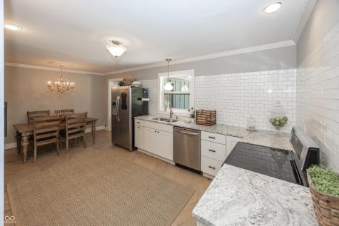 2513 E 99th Street Carmel IN 46280