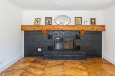 2513 E 99th Street Carmel IN 46280