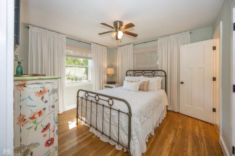 2513 E 99th Street Carmel IN 46280