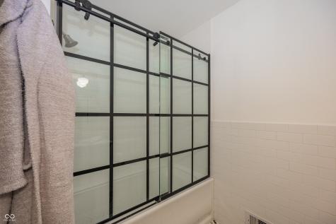 2513 E 99th Street Carmel IN 46280