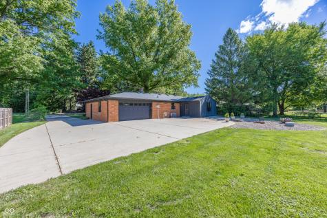 2513 E 99th Street Carmel IN 46280