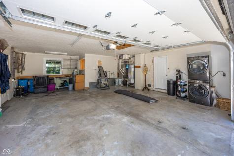 2513 E 99th Street Carmel IN 46280