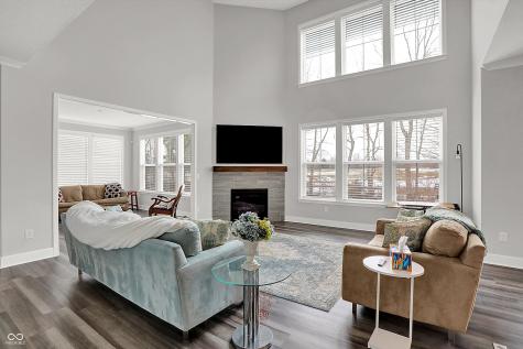 18813 Stonebluff Lane Noblesville IN 46062