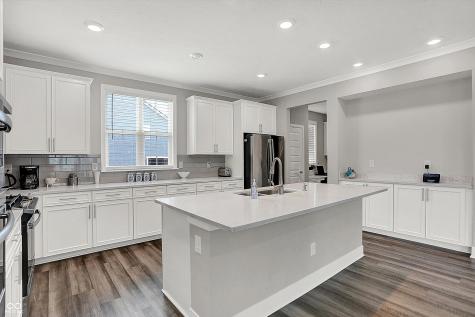 18813 Stonebluff Lane Noblesville IN 46062