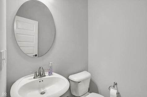 18813 Stonebluff Lane Noblesville IN 46062