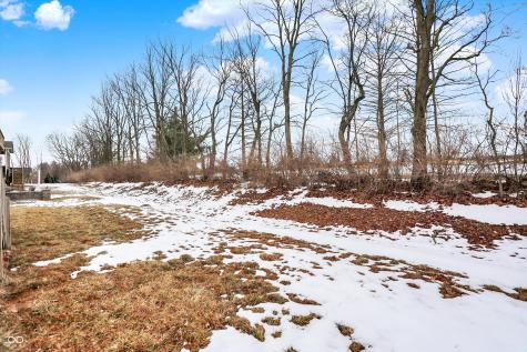 18813 Stonebluff Lane Noblesville IN 46062