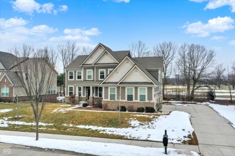 18813 Stonebluff Lane Noblesville IN 46062