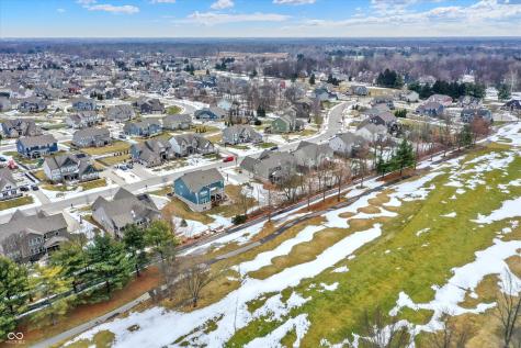 18813 Stonebluff Lane Noblesville IN 46062