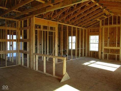 1462 W 700 N Crawfordsville IN 47933