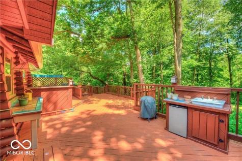 7981 Ashton Drive Indianapolis IN 46226