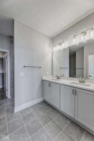 2418 N Keenan Circle Westfield IN 46074