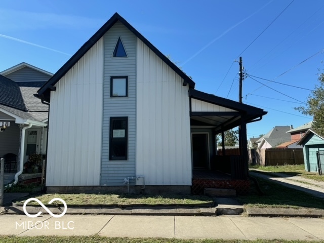 1614 Union Street Indianapolis IN 46225