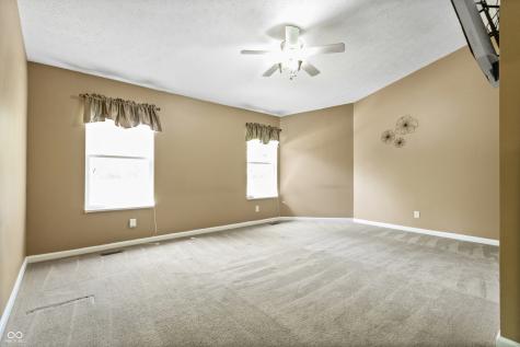 6941 Devinney Lane Indianapolis IN 46221