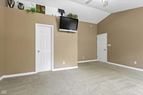6941 Devinney Lane Indianapolis IN 46221
