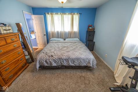 913 Sweetbriar Avenue Whiteland IN 46184