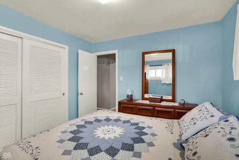 5440 N Park Drive Indianapolis IN 46220