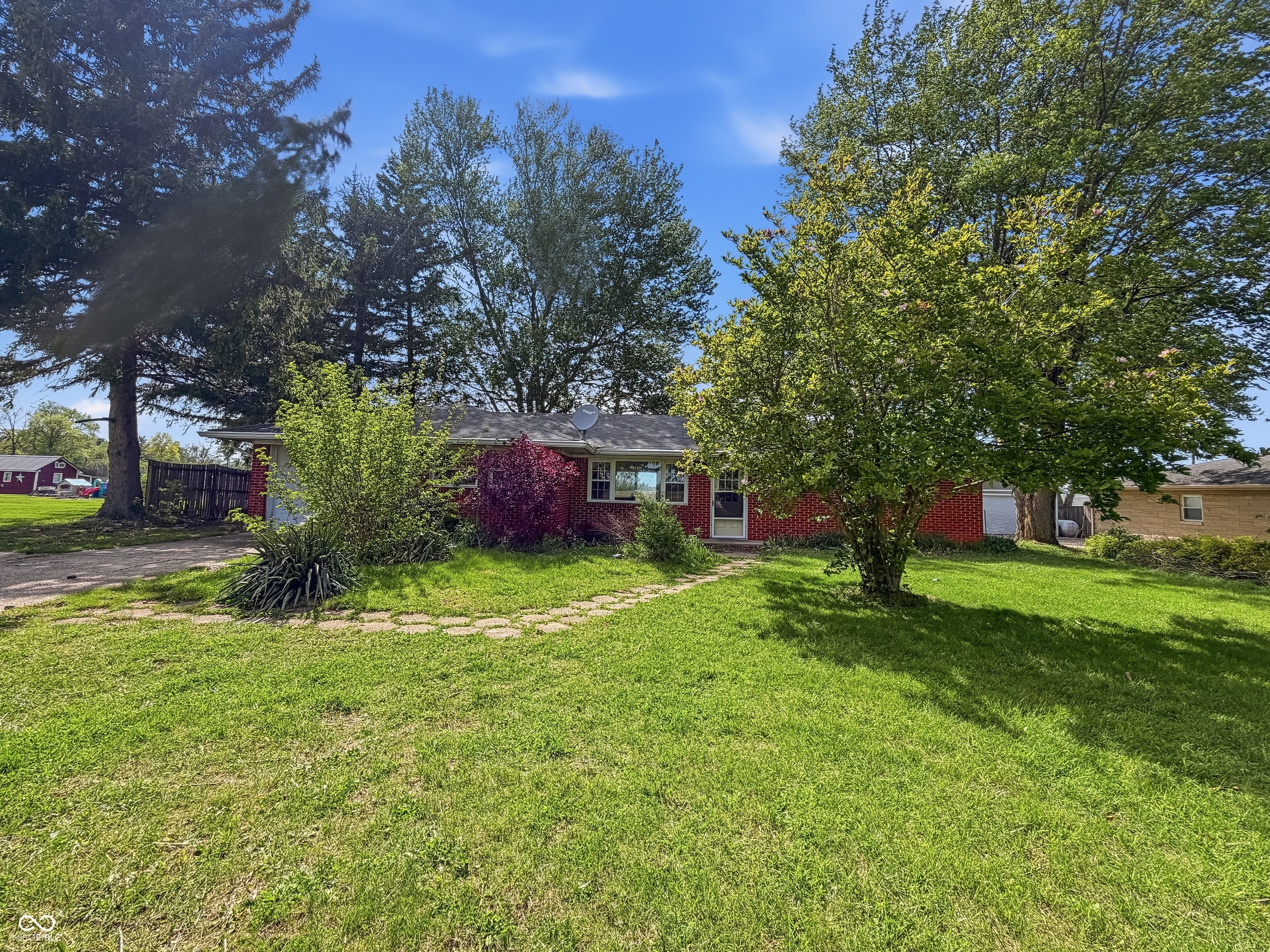 1208 S State Road 213 Tipton IN 46072