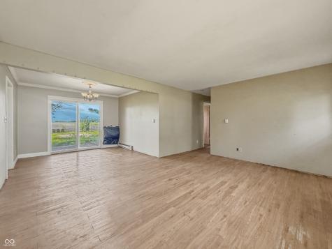 1208 S State Road 213 Tipton IN 46072
