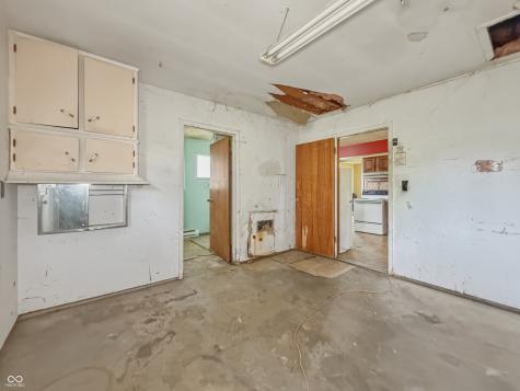 1208 S State Road 213 Tipton IN 46072