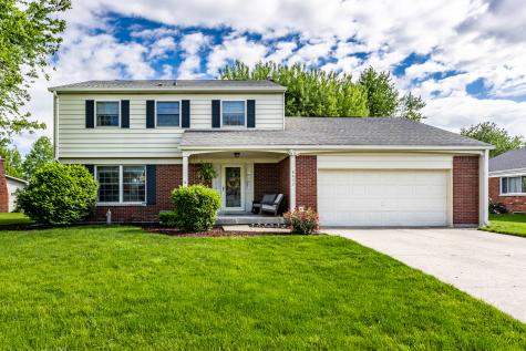 8402 Bermuda Drive Indianapolis IN 46219