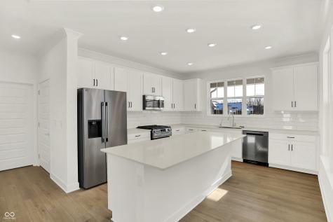 696 Growe Court Avon IN 46123