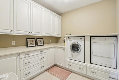 415 Springwood Drive Carmel IN 46032