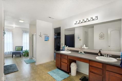 5641 High Vista Circle Indianapolis IN 46234
