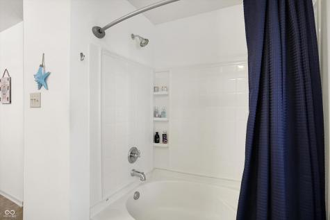 5641 High Vista Circle Indianapolis IN 46234