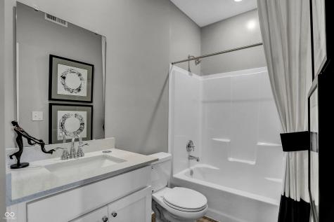 8784 Alexander Ridge Drive Mccordsville IN 46055