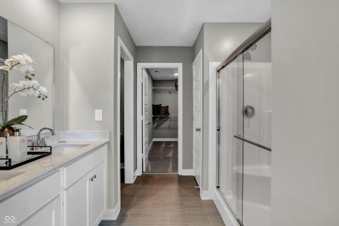 8784 Alexander Ridge Drive Mccordsville IN 46055