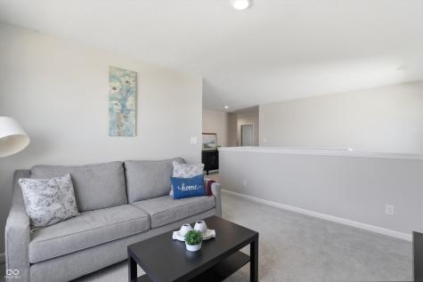 2023 Glenmoor Drive Columbus IN 47201