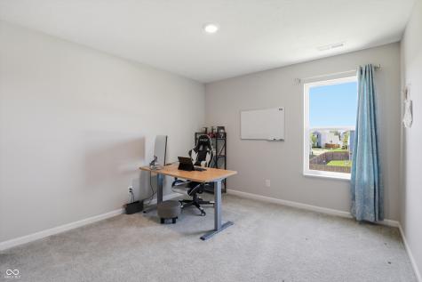 2023 Glenmoor Drive Columbus IN 47201
