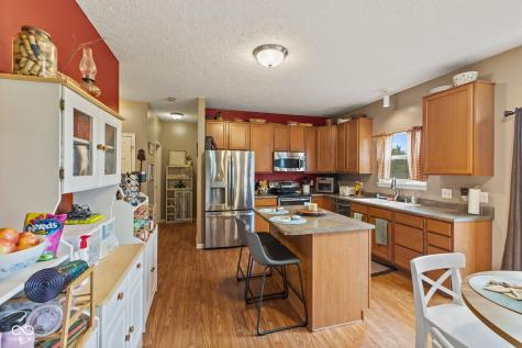 2845 Sleeping Ridge Way Indianapolis IN 46217